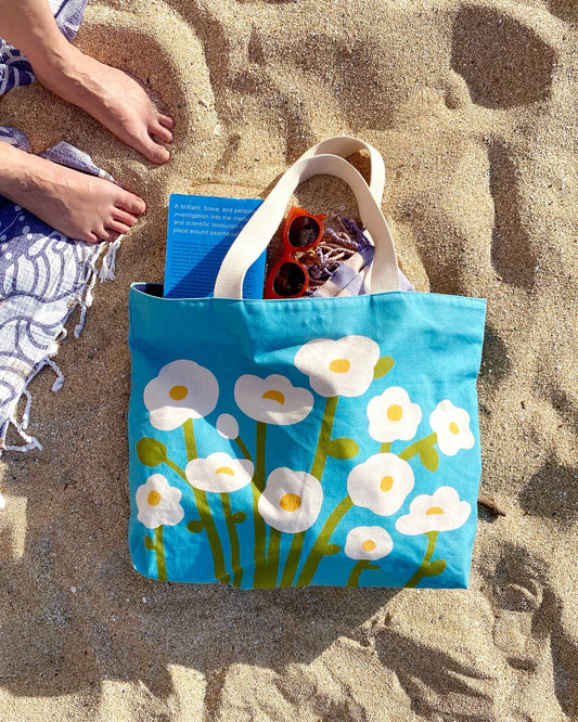 Bouquet oversized tote