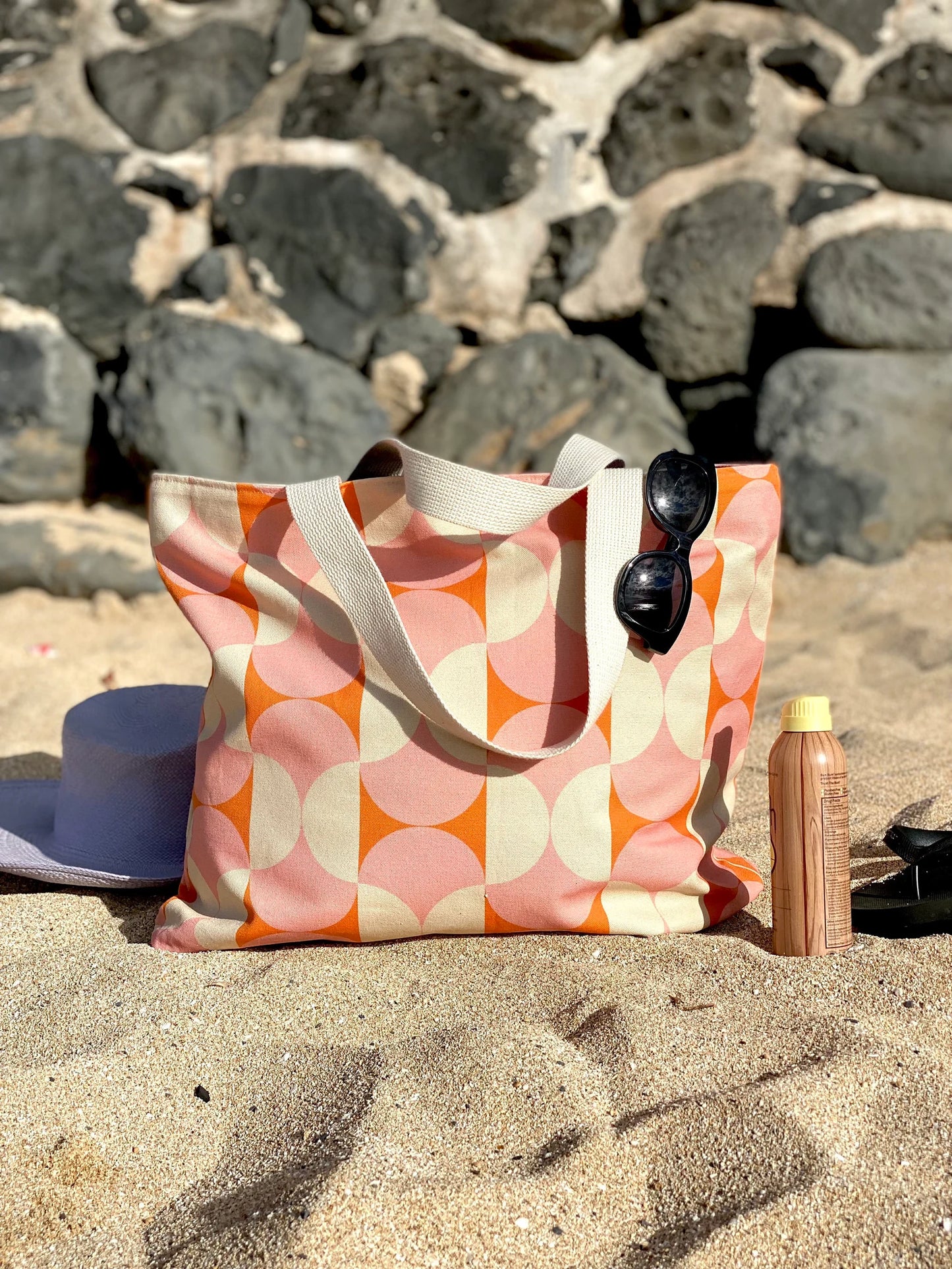 Mod Pod oversized tote