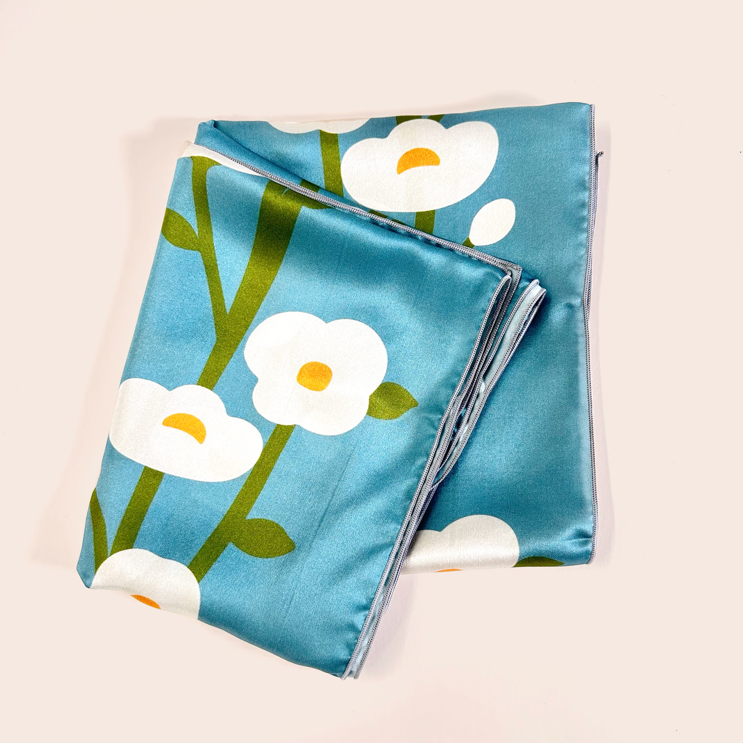 Chorus long scarf, blue with white poppies